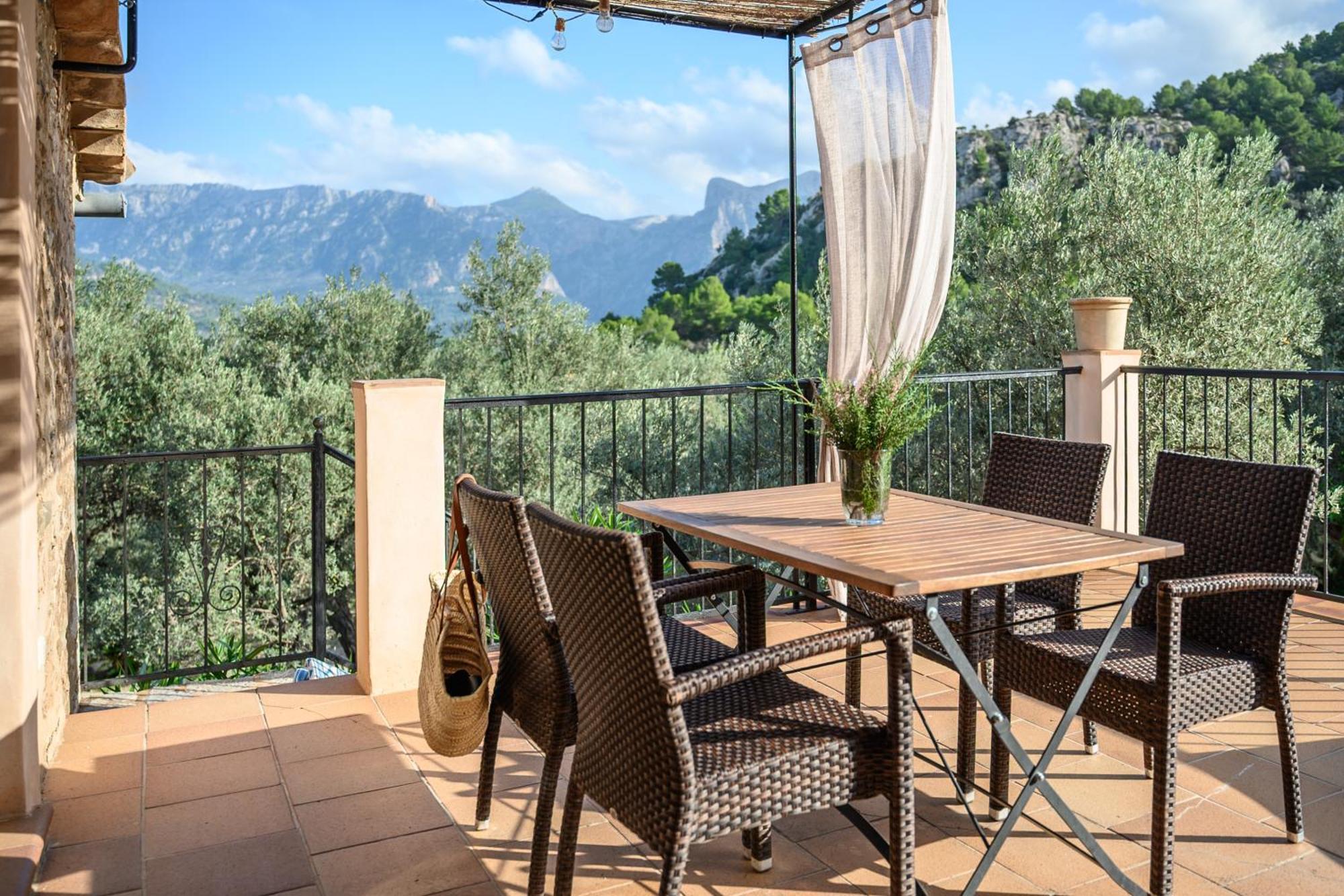 Two-Bedroom Apartment,1669826638:JPEG